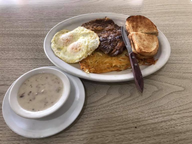 9-Steak-n-eggs-toast-gravy